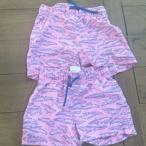 Old navy 12-18m & 18m-24m